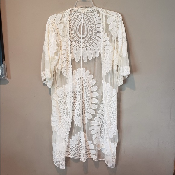 Adiva Size Lg White Lace Overlay kimono - Picture 4 of 6